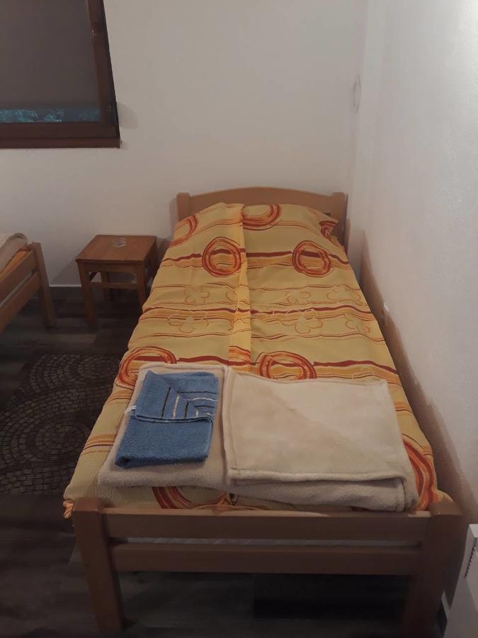 Apartmani Sastavci 첸티슈테 외부 사진